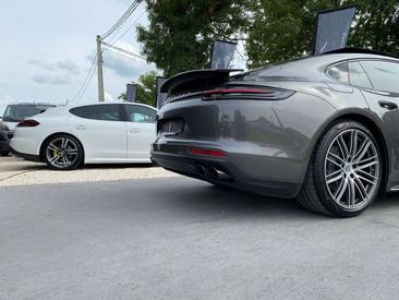 Porsche Panamera 4S — photo 11