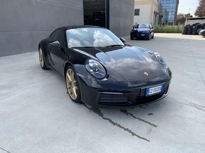Porsche 911 Carrera