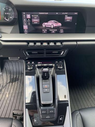 Porsche 911 Carrera — photo 7