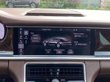 Porsche Panamera 4S — photo 22