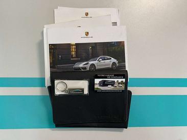 Porsche Panamera 4S — photo 27