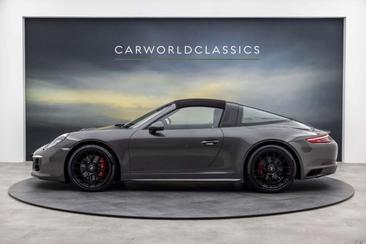Porsche 911 Targa Targa 4 GTS — photo 17