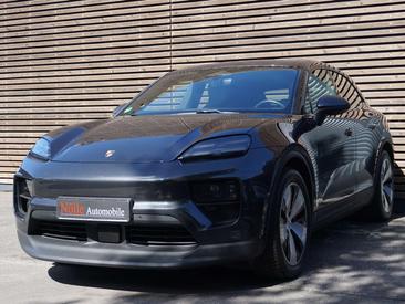 Porsche Macan I 4 Electric — photo 3