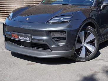 Porsche Macan I 4 Electric — photo 4