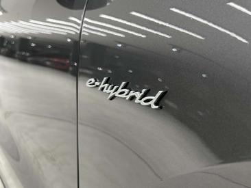 Porsche Cayenne S E-Hybrid — photo 14