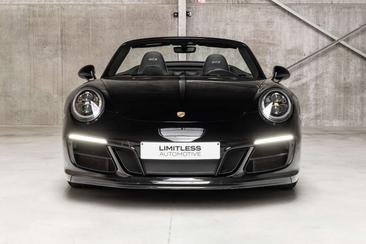 Porsche 911 Cabriolet Carrera 4 GTS — photo 4