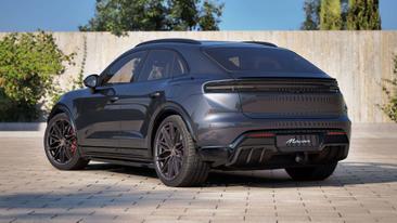 Porsche Macan I 4S Electric — photo 2