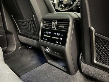 Porsche Cayenne S E-Hybrid — photo 36