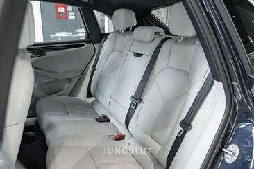 Porsche Macan I S — photo 8