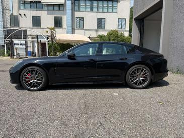 Porsche Panamera 4S — photo 3