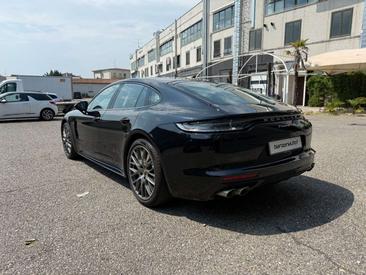 Porsche Panamera 4S — photo 4