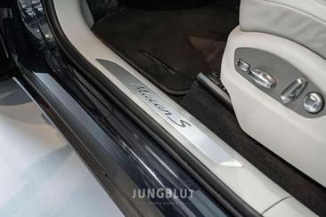 Porsche Macan I S — photo 15