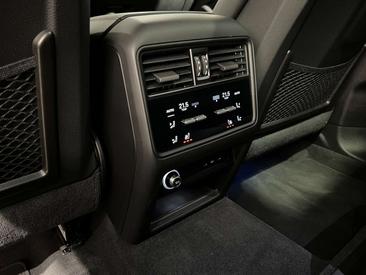 Porsche Cayenne S E-Hybrid — photo 46