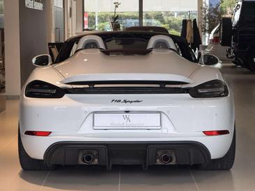 Porsche 718 Cabriolet Spyder — photo 27