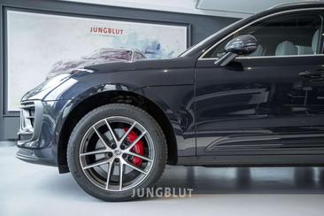 Porsche Macan I S — photo 23