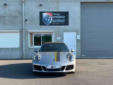 Porsche 911 Carrera GTS — photo 2