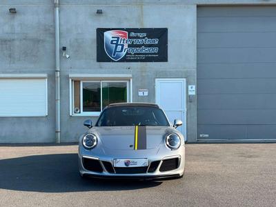 Porsche 911 Carrera GTS