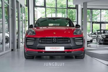 Porsche Macan I GTS — photo 21