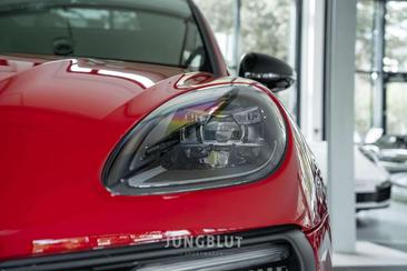 Porsche Macan I GTS — photo 23