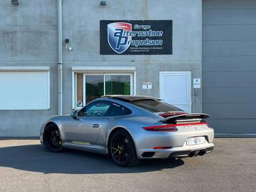 Porsche 911 Carrera GTS — photo 7