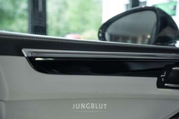 Porsche Macan I S — photo 40