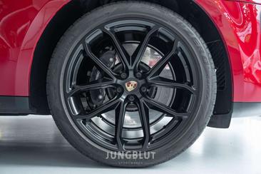 Porsche Macan I GTS — photo 35