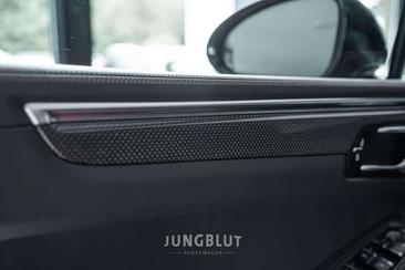 Porsche Macan I GTS — photo 37