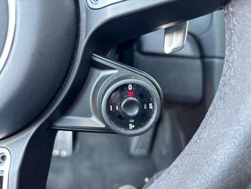 Porsche 911 Carrera GTS — photo 24