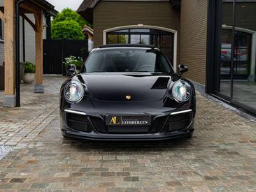 Porsche 911 Carrera 4 GTS — photo 2
