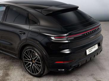 Porsche Cayenne E-Hybrid — photo 8