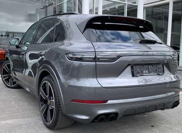 Porsche Cayenne GTS — photo 8