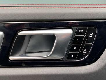 Porsche Cayenne GTS — photo 12