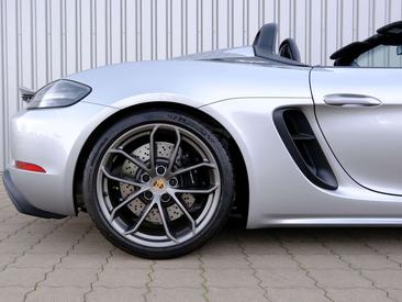 Porsche 718 Cabriolet Spyder — photo 4