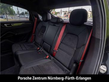 Porsche Cayenne GTS — photo 24