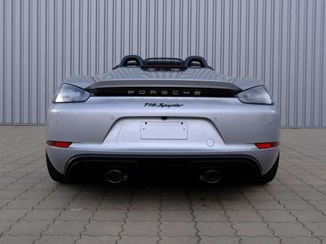 Porsche 718 Cabriolet Spyder — photo 36