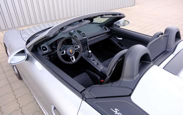 Porsche 718 Cabriolet Spyder — photo 38