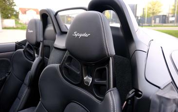 Porsche 718 Cabriolet Spyder — photo 40
