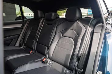 Porsche Cayenne Electric — photo 23