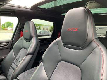Porsche Cayenne GTS — photo 17