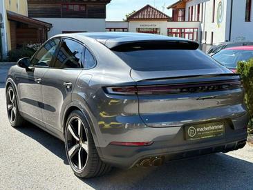 Porsche Cayenne S E-Hybrid — photo 3