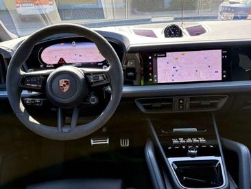 Porsche Cayenne S E-Hybrid — photo 9