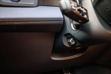 Porsche Cayenne Electric — photo 39