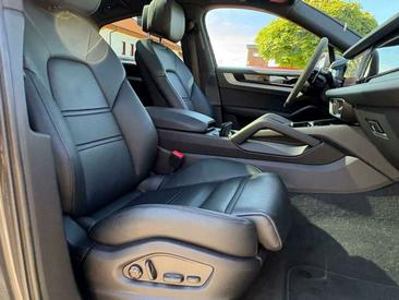 Porsche Cayenne S E-Hybrid — photo 14