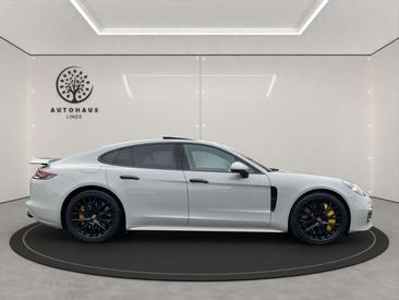 Porsche Panamera II Turbo — photo 6