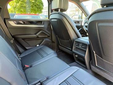 Porsche Cayenne S E-Hybrid — photo 15