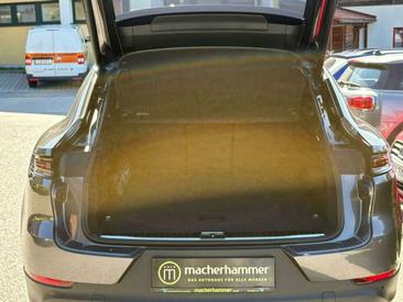 Porsche Cayenne S E-Hybrid — photo 16