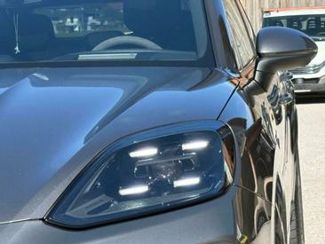Porsche Cayenne S E-Hybrid — photo 18