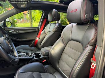 Porsche Macan I GTS — photo 12