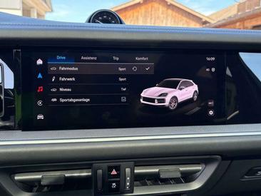 Porsche Cayenne S E-Hybrid — photo 30