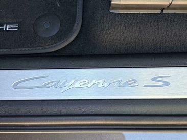 Porsche Cayenne S E-Hybrid — photo 34